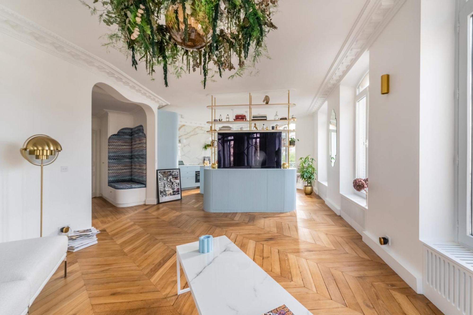 Luxury, Louvres, Seine, Ile De La Cite, Samaritaine *
